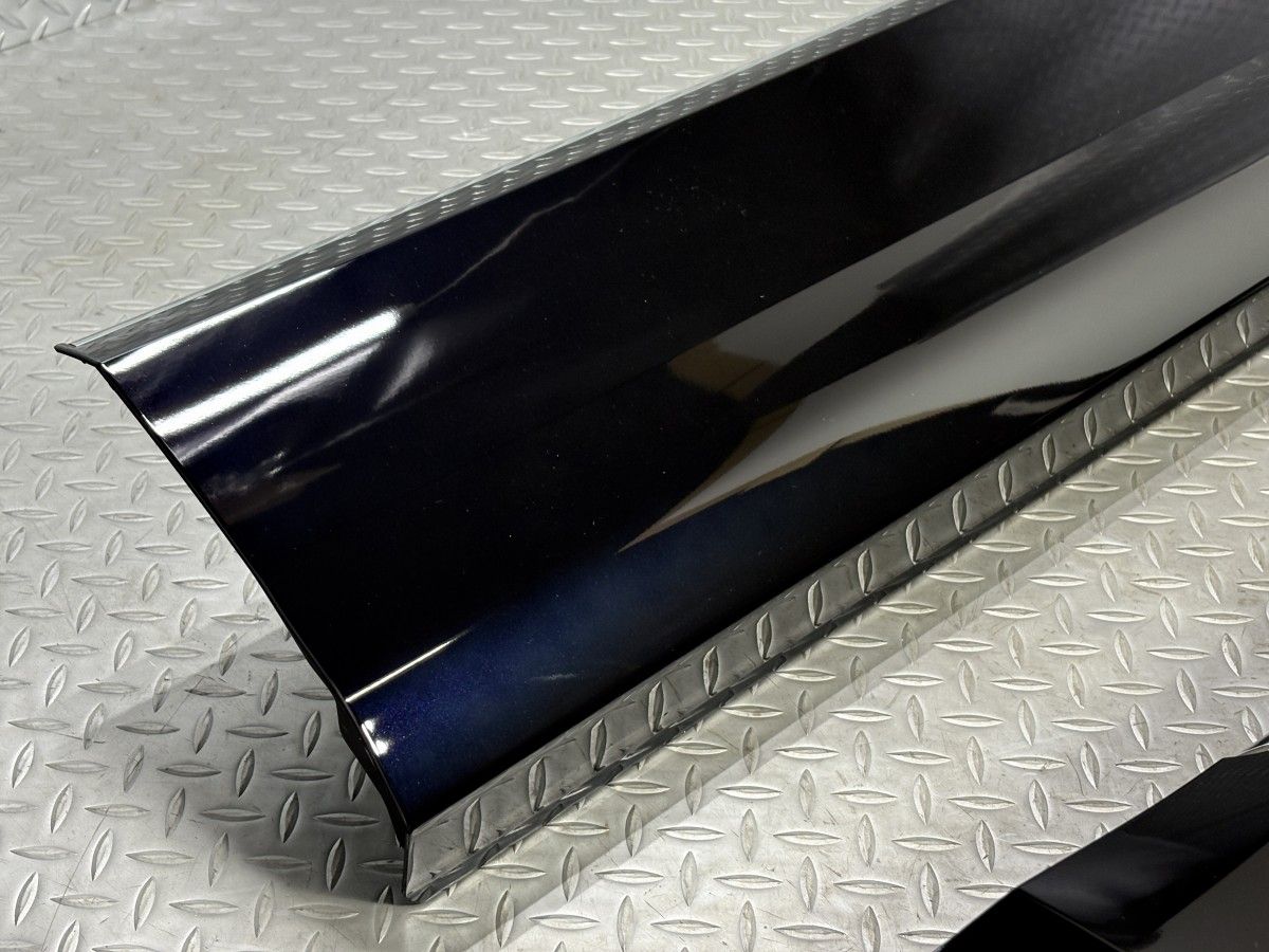 新車外し CV1W デリカ D 5 現行 純正 ドアサイドパネル右 黒 X42 ブラックマイカ 品番5727A486 5757A518 5220L574 デリカD5 25080062 BRIGHTFACE_UK