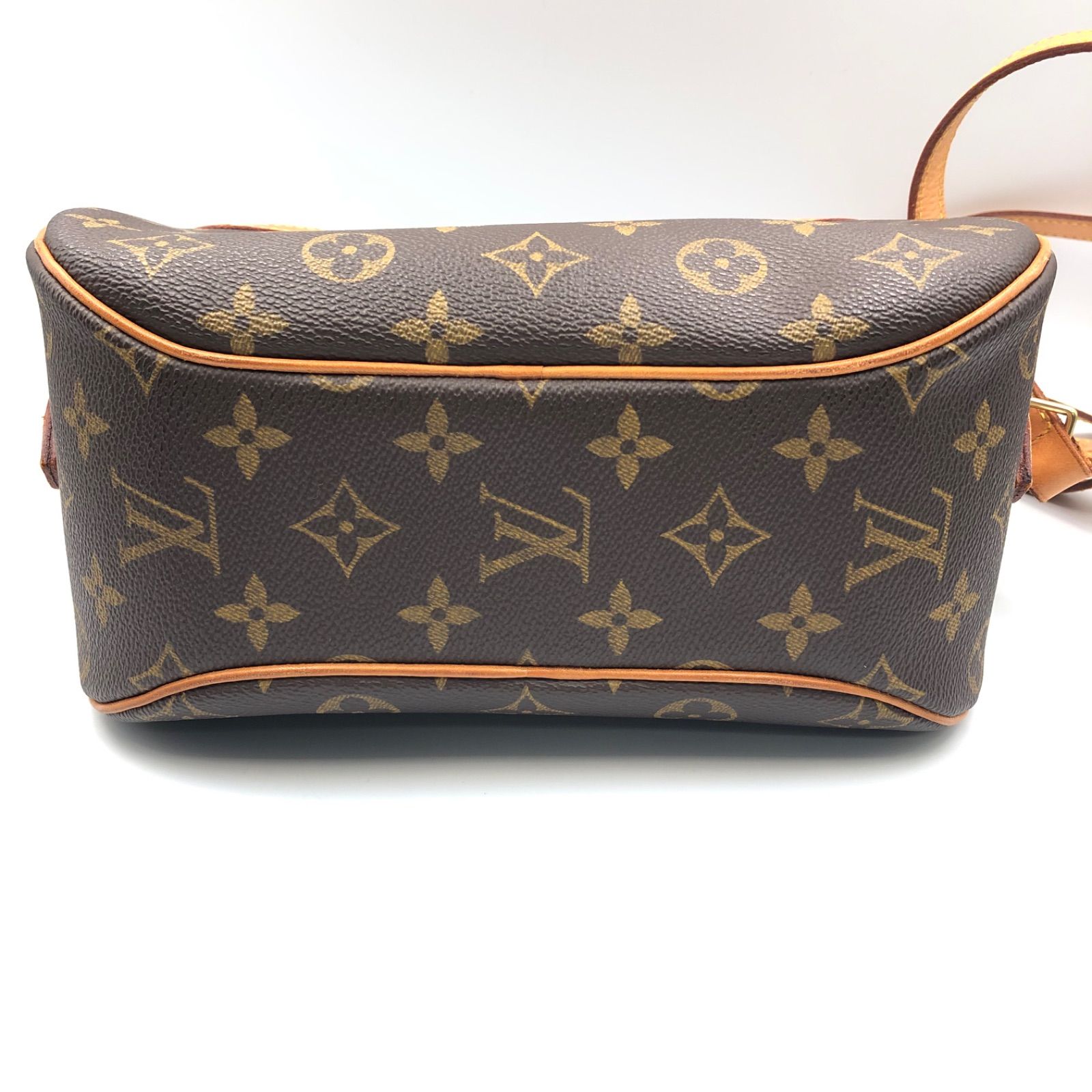 ルイヴィトン LOUIS VUITTON ブロワ モノグラム ショルダー