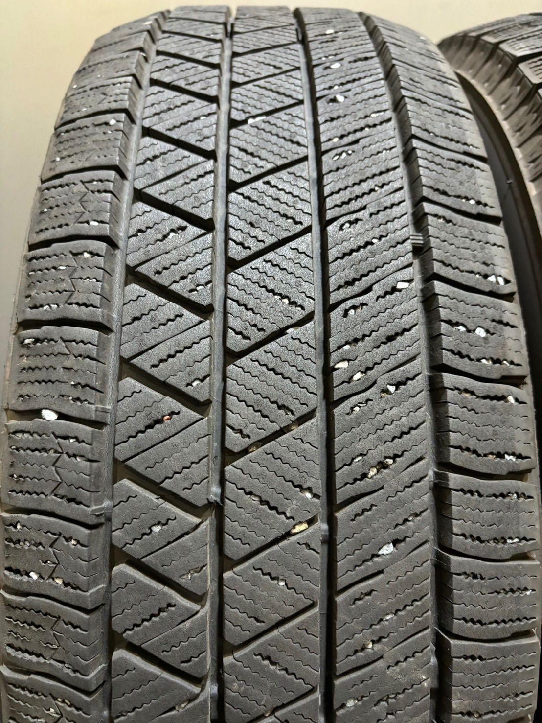 ★195/65R15 BRIDGESTONE/VRX3 23年製 スタッドレス 2本 ブリヂストン ブリザック ノア ヴォクシー プリウス (2-G793)