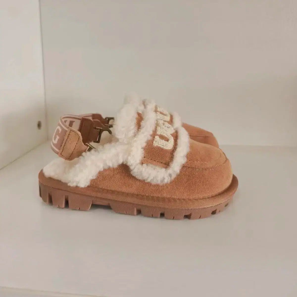 オズウェア キッズ バイオレット Shearling バンディング スリッパスライド 防ぐ ソールバンディング デオフ