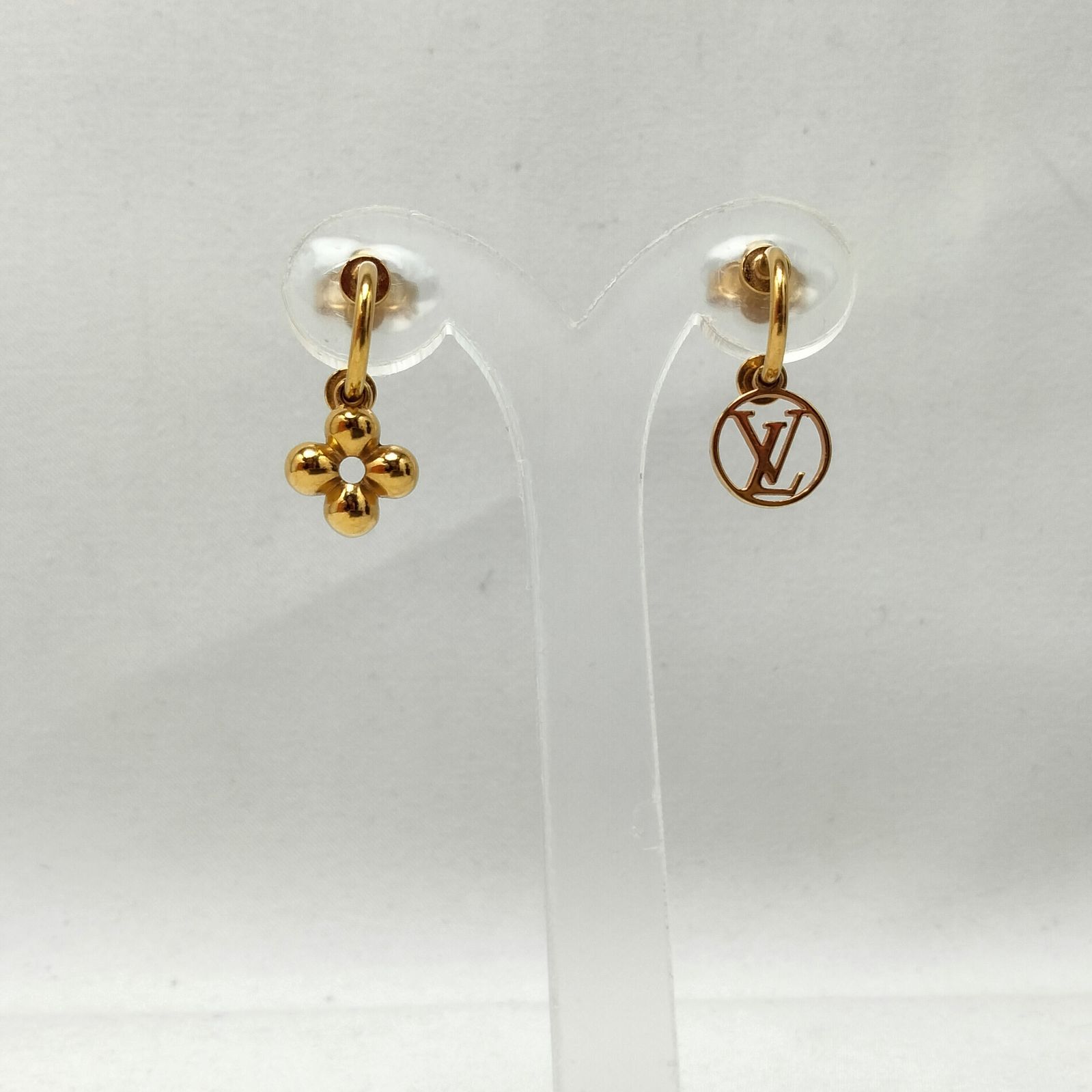 ルイヴィトンピアスブルーミング ✨️LOUIS VUITTON✨️ルイヴィトン