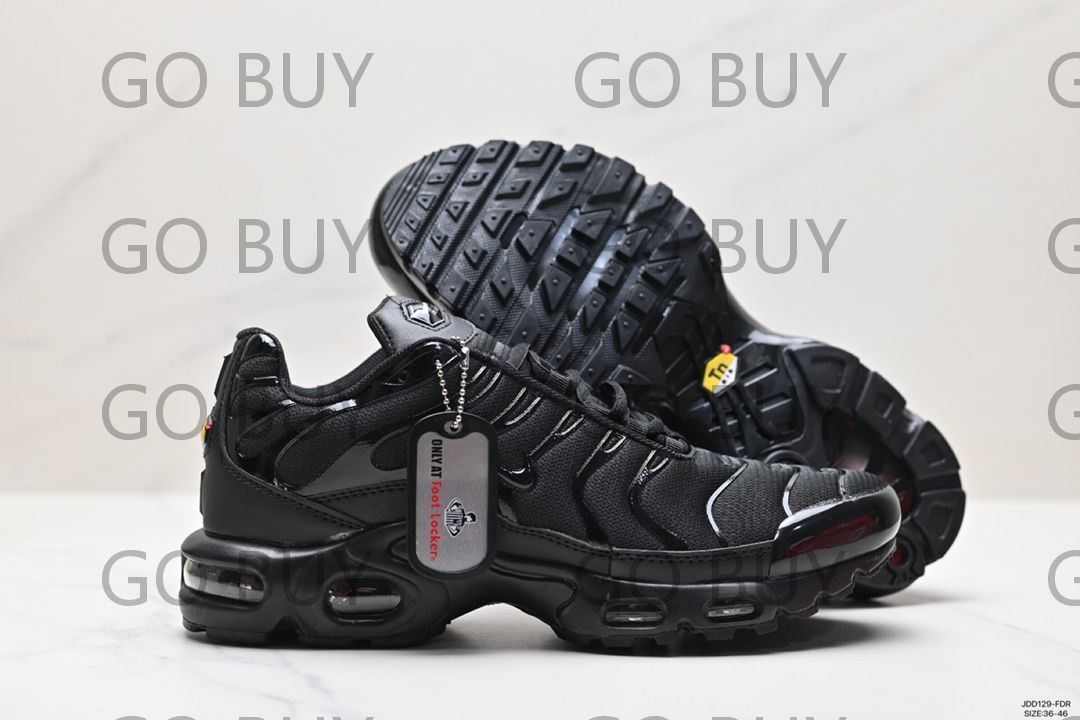 Nike Air Vapormax Plus Betrue TN ナイキ エアマックスプラス トリプル ナイキスニーカー  男女兼用 01