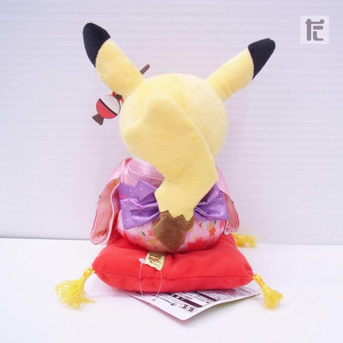 ぬいぐるみ はんなりお茶会ごっこ ピカチュウ オス メス ポケモンセンター Amazon.co.jp: ポケモンセンターオリジナル ぬいぐるみ はんなり