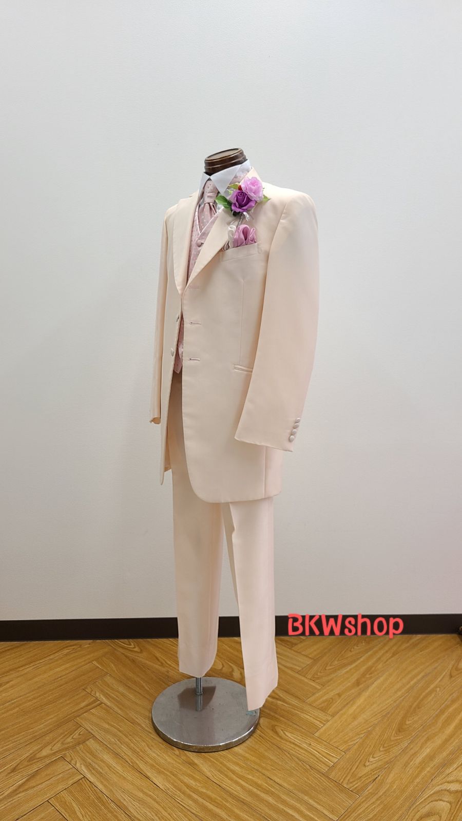 期間検定商品 used ピーチコート タキシード 4点セット Ａ体 結婚式 新郎様 ピンク