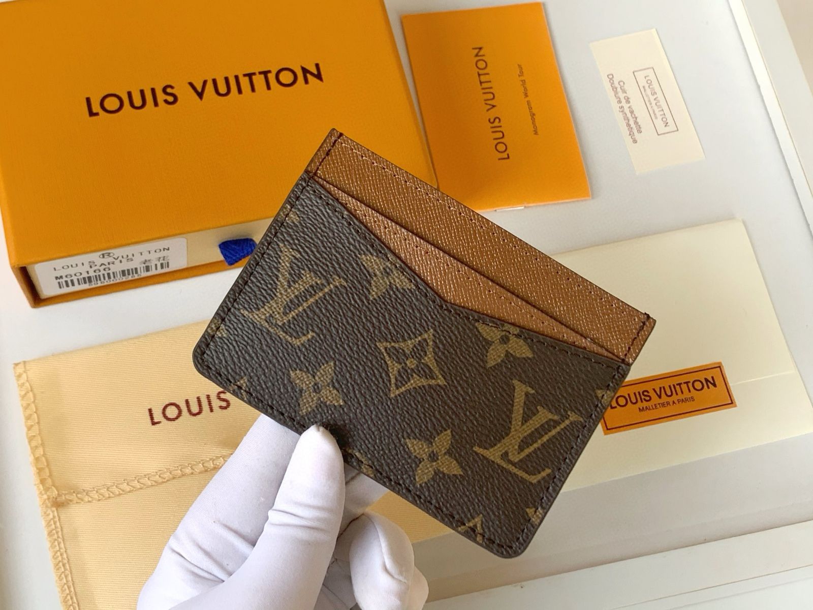 LOUIS VUITTON (ルイヴィトン)  カード入れ/名刺入れカード入れレディースファッション 人気 新作 （08092704）