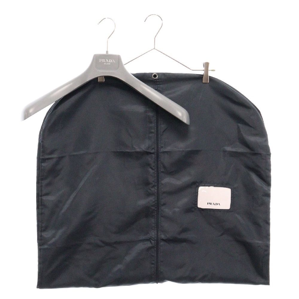 【PRADA】ノーカラー トライアングルロゴ ベルベット ジャケット PRADA】ノーカラー トライアングルロゴ ベルベット ジャケット