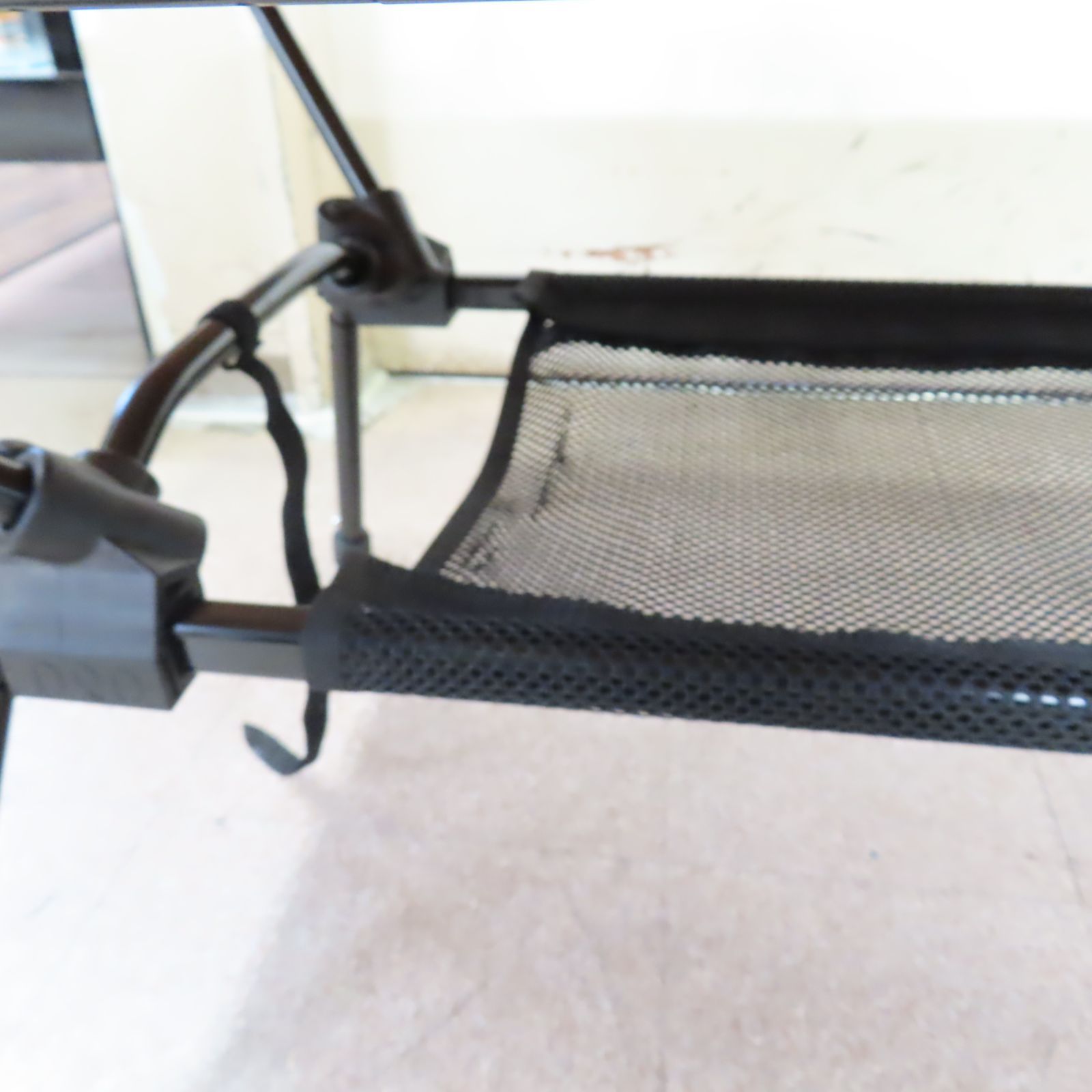 テーブル KYANARY