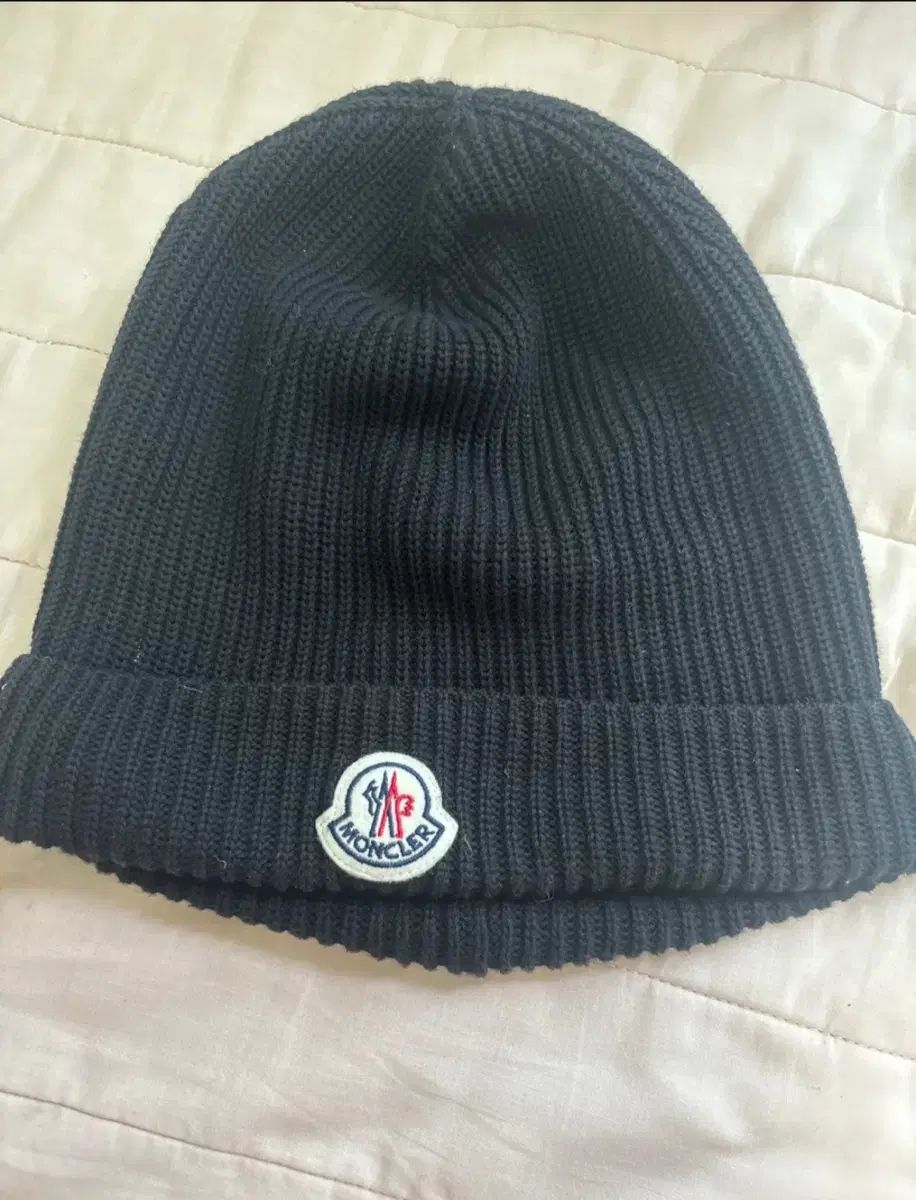 MONCLER モンクレール ブラック ニット ビーニー