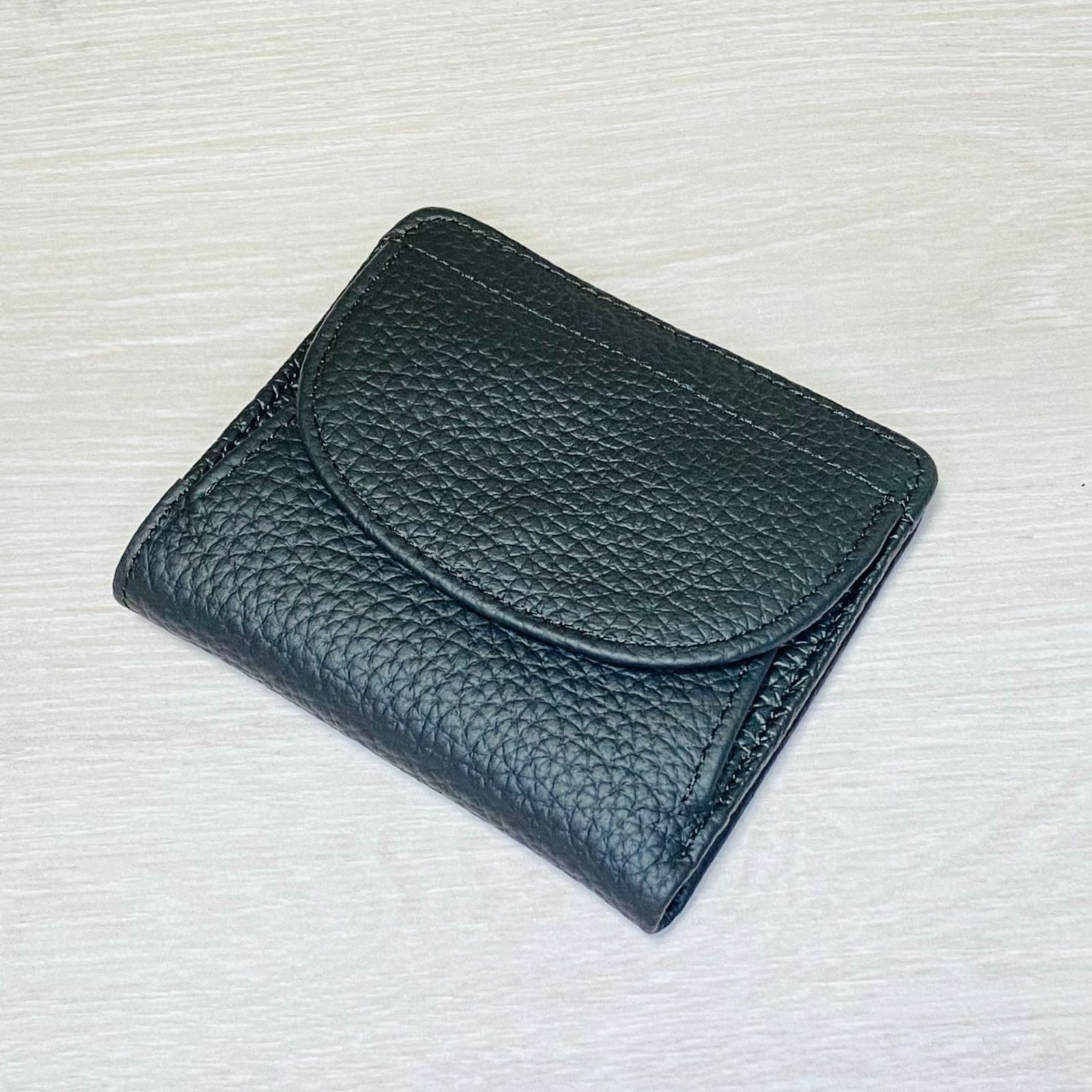 ミニ財布　ウォレット　カードケース　黒　シンプル　コンパクト