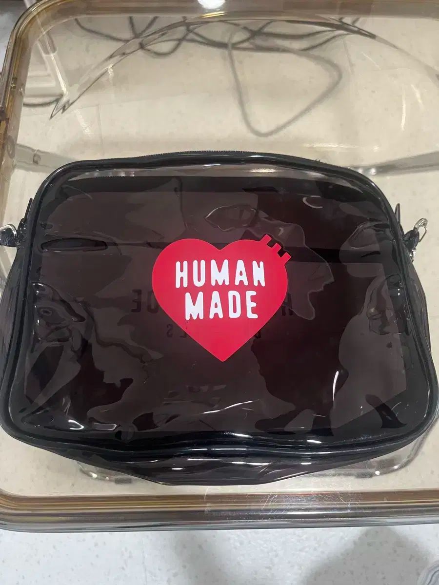 HUMAN MADE ヒューマンメイド pvc クロスバッグ