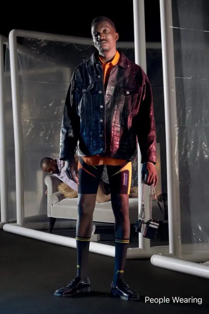 と*も様 新品未開封　TUBE 40周年限定ステンドグラスキーホルダー 　ハワイ TUBE 40周年 ハワイ公演記念 限定ステンドグラスキーホルダー