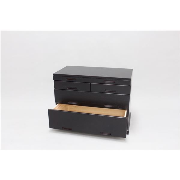 引き出し付き 完成品
