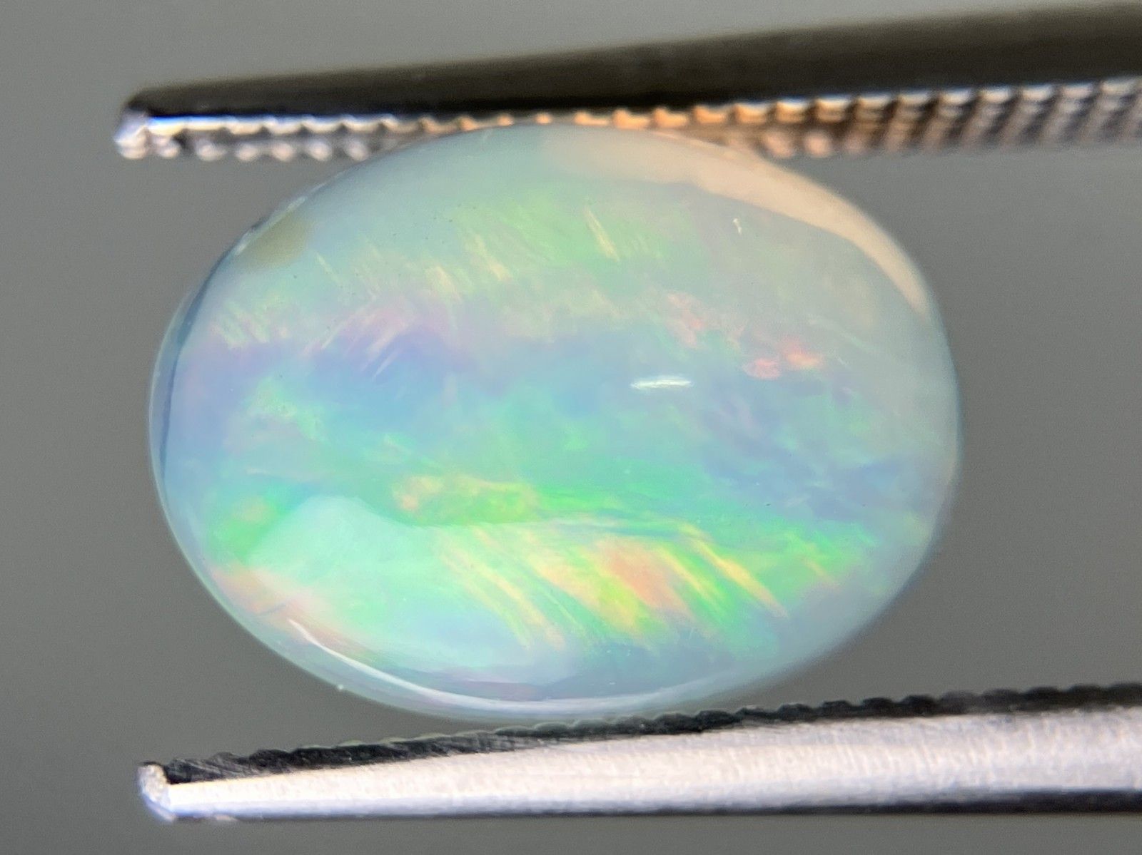 オパール 2.141ct 宝石ソーティング付き 14.8㎜×8.8㎜×2.9