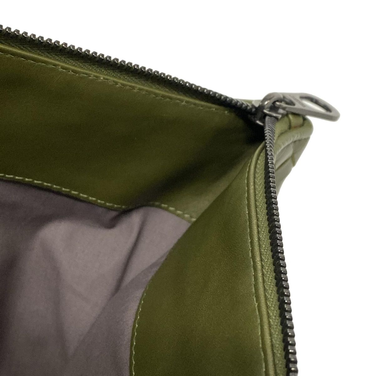 美品 ボッテガべネタ セカンドバッグ イントレチャート 極美品