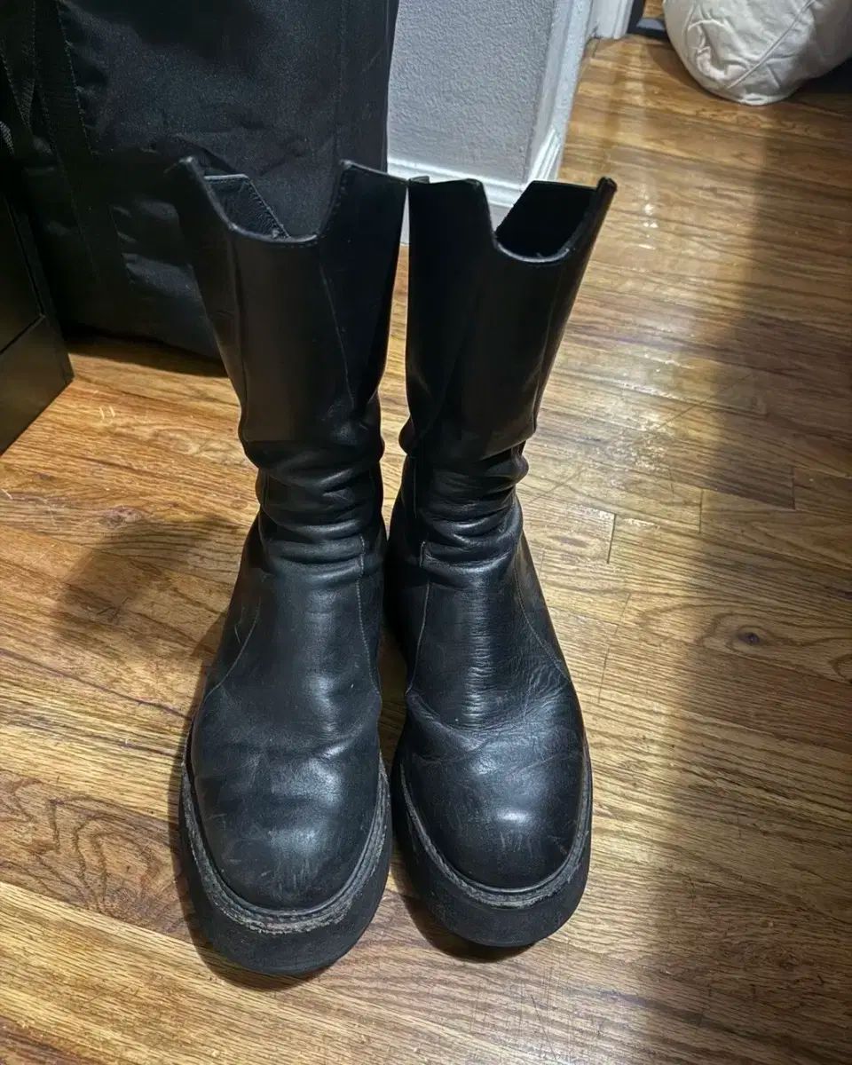 ジュリアス フラットフォーム ブーツ julius CAMPINGPARCCENTRAL_COM