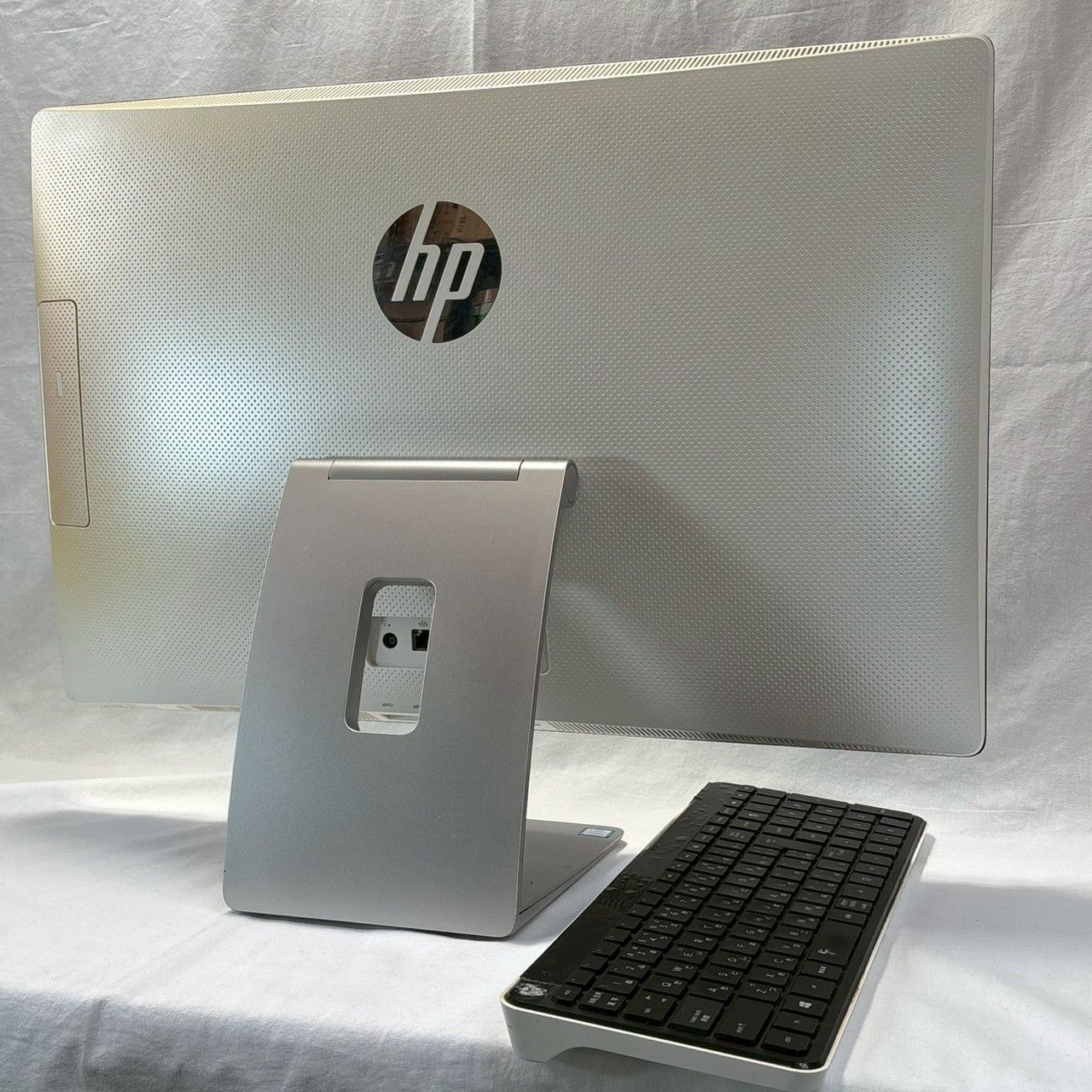 HP|Pavilion|一体型PC|23インチ|Core|i5|8GB|918GB|B-Oスピーカー|Win10|No.547