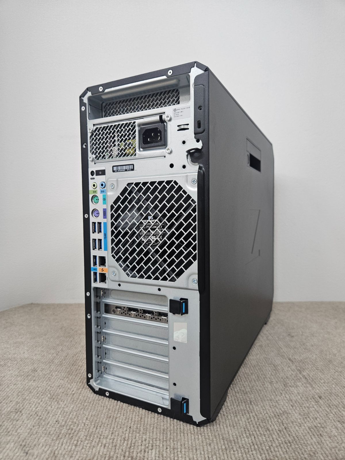  HP Z 4 G Workstation AI研究 ワークステーション Intel Xeon 2世代 W-2235 6コア12スレッド 128 GBメモリ M.2 SSD 1 TB NVIDIA RTX 4000 ワークステーション デスクトップPC