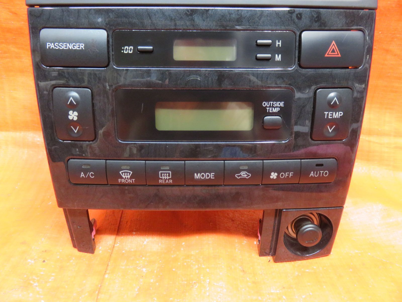 ZZE124N