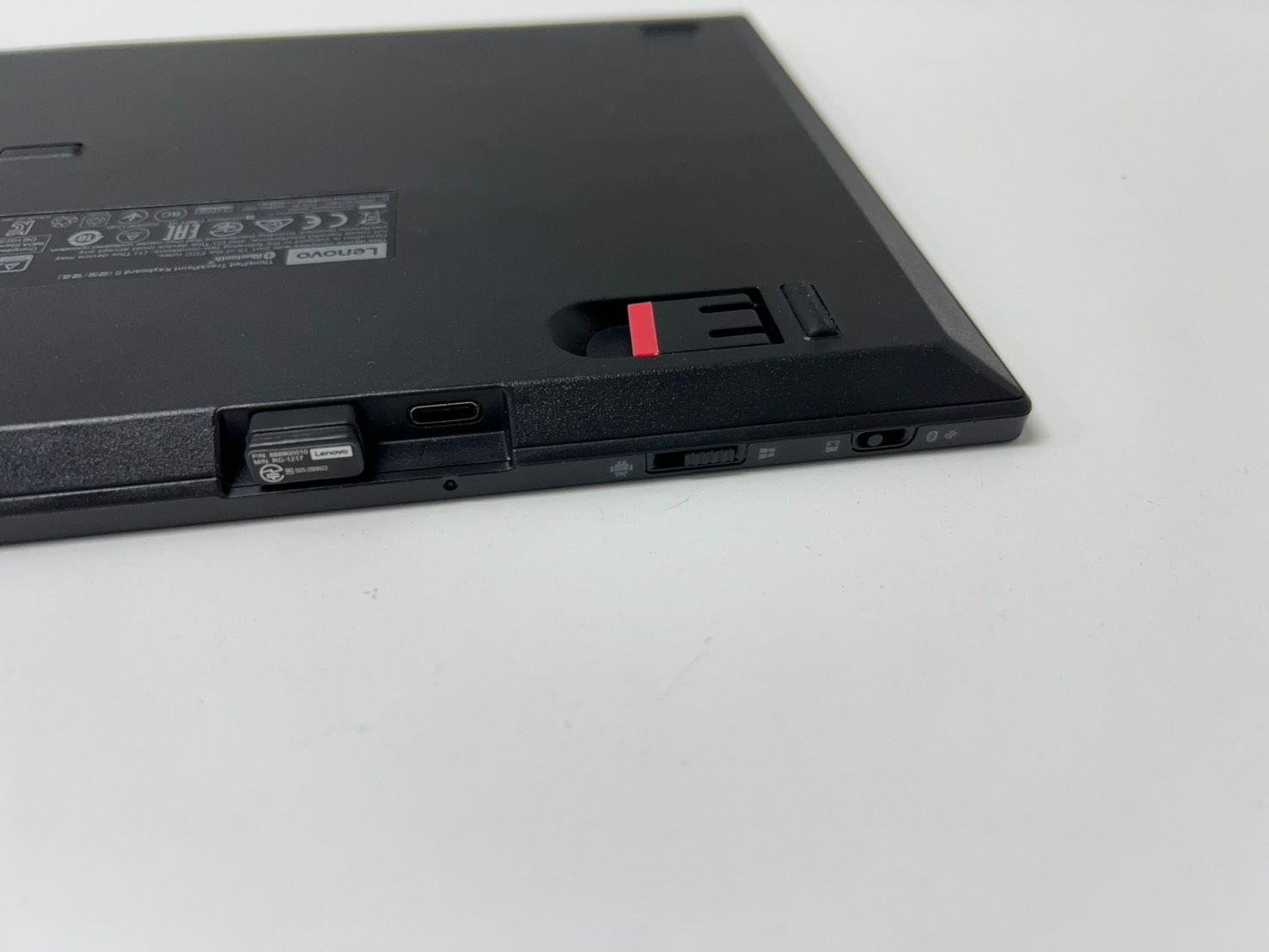 フィットする Lenovo ThinkPad TrackPoint Keyboard Ⅱ KC-1957 ワイヤレスキーボード 日本語配列