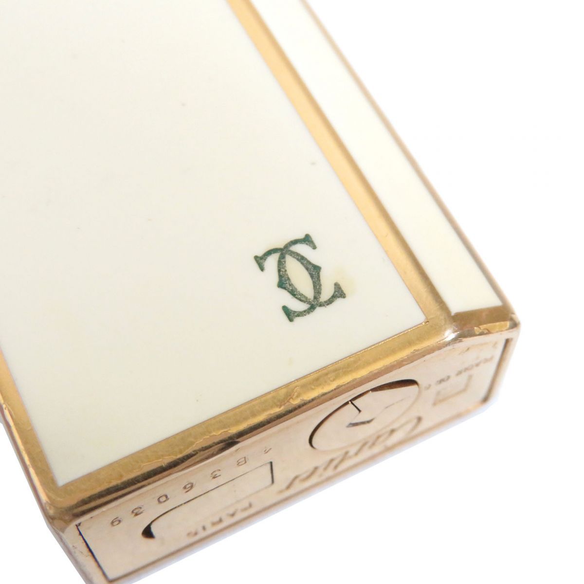 Cartier - 大人気♪△Cartier カルティエ ラッカー 五角形 ペンタゴン ローラー式 ロゴ入り ガスライター アイボリー系×ゴールド 着火確認済み◎ 大人気♪△Cartier カルティエ ラッカー 五角形 ペンタゴン