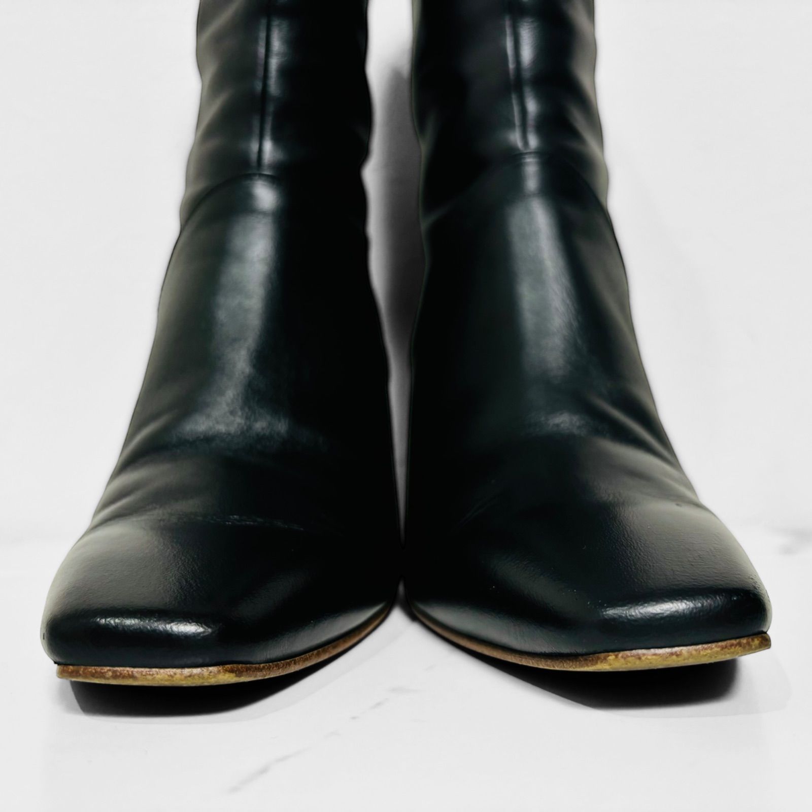 極美品✨DIANA スクエアトゥ ショートブーツ レザー サイドジップ ブラック 美品 DIANA ダイアナ スクエアトゥ サイドジップ ショートブーツ