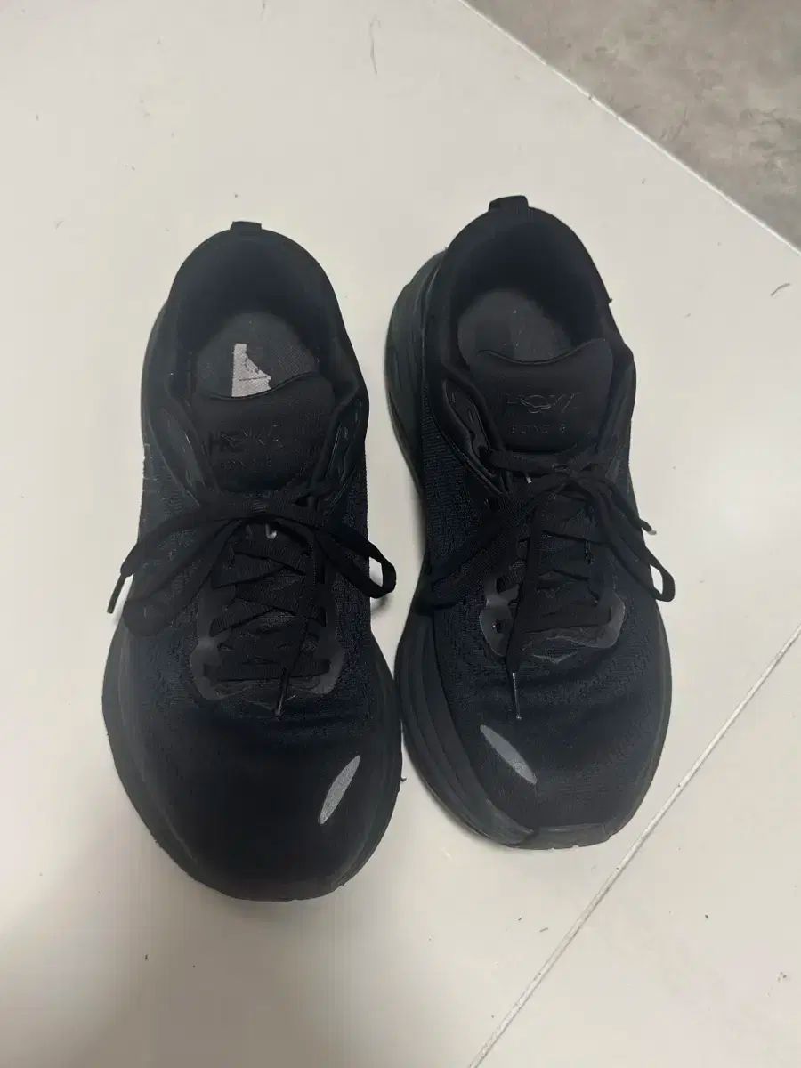 HOKA ONE ONE ホカオネオネ ボンダイ 8 270