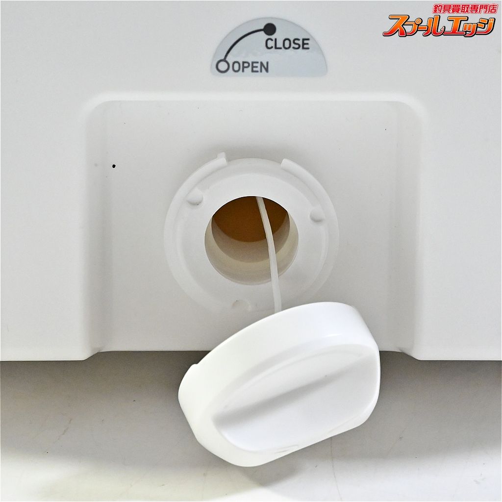 ダイワ ライトトランク アルファα GU 2400 24 L ブルー クーラーボックス アウトドア 保冷 キャンプ DAIWA K_160 e 08139