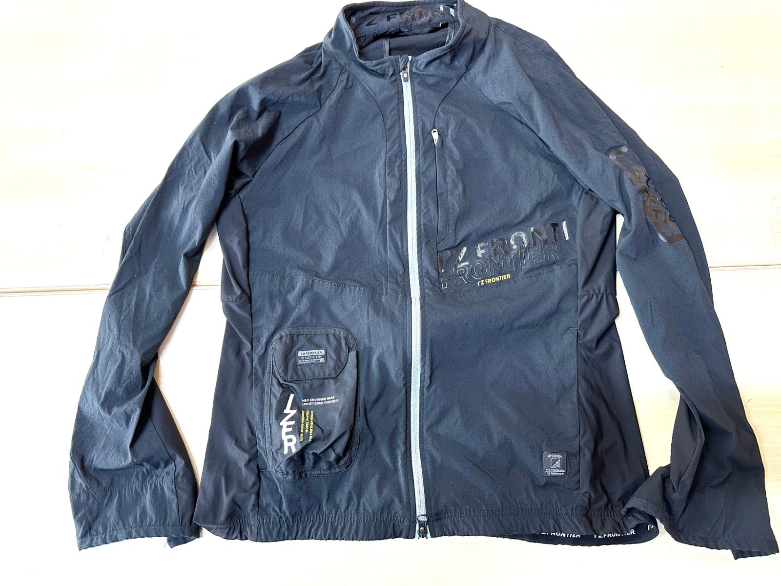 アイズフロンティア I Z 冷却 作業服4 L ベルチェベスト3 バッテリー ファンモーター まとめセット 9 15