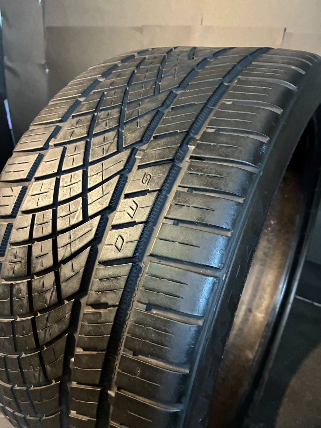 約8分山 コンチネンタル Continental エクストリームコンタクト EXTREME CONTACT DWS 06PLUS 275 30R20 1本 h_361