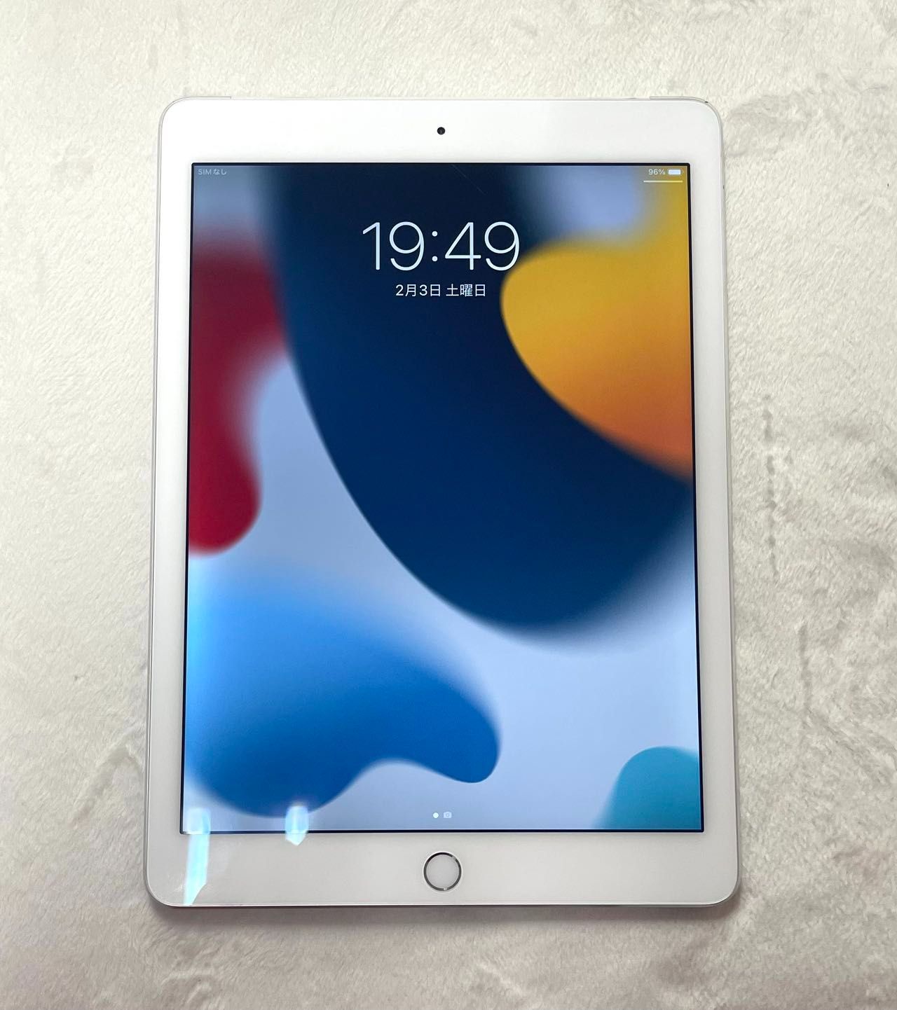 中古品】iPad Air 2 16GB 9.7インチ シルバー 電池 83％ - メルカリ