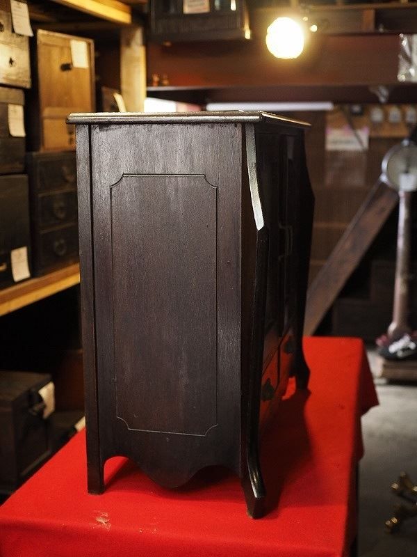 １００年モノ小型ガラスキャビネット