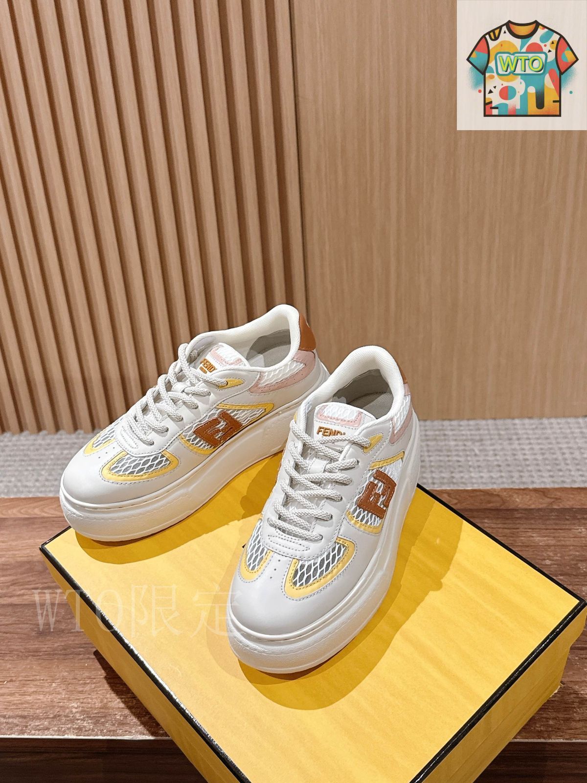 厚底スポーツシューズ01