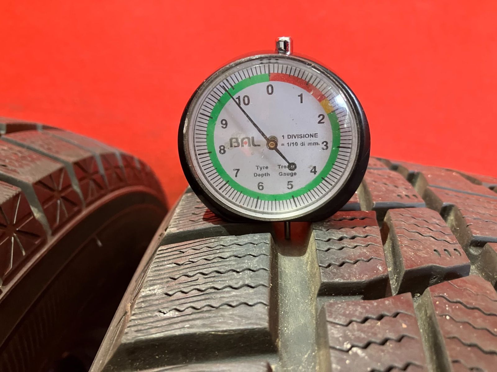 スタッドレスタイヤ 265 65R17 GOODYEAR ICE NAVI SUV 4本SET