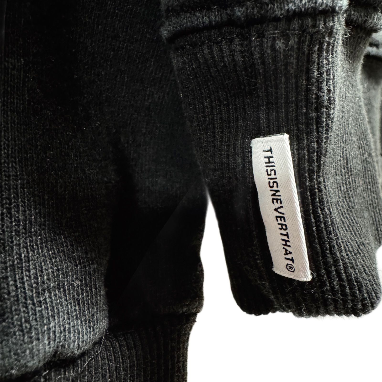 美品 Thisisneverthat スウェット Mサイズ ボックスシルエット ネバザ 