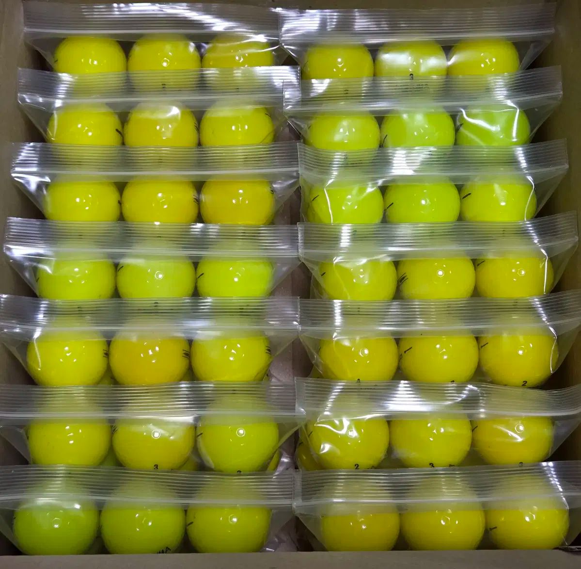 HONMA A級 光沢 COLOR ロストボール 120球 ゴルフボール