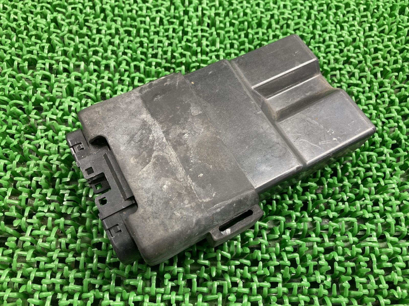 VTR1000F イグナイター ホンダ 純正 中古 バイク 部品 SC36 CDI 機能的問題なし 安心ノーマル 品薄 車検 Genuine