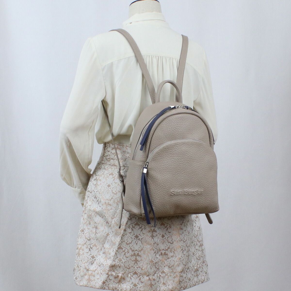 新品 未使用】サラバーグラー Sara Burglar リュック バックパック ブランド レザーバッグ ママバッグ 750 TAUPE グレー系  レディース - メルカリ