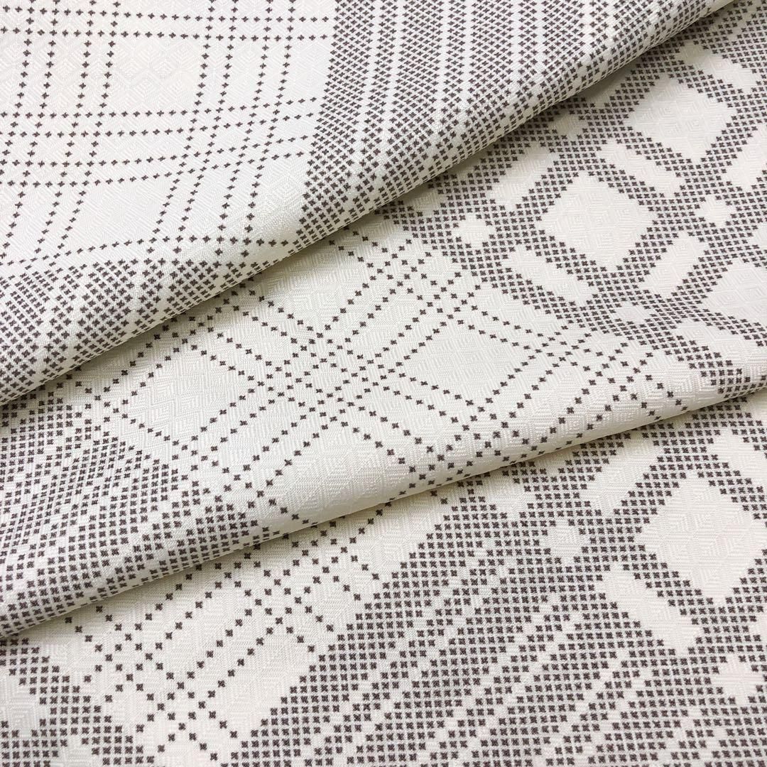 単衣 紬着物 格子柄 乳白色 しつけ糸 トールサイズ K-4531 - メルカリ 