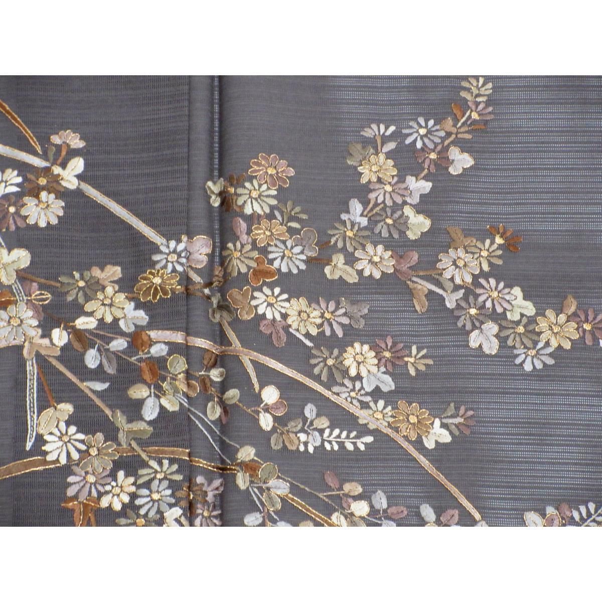 変わり絽織訪問着 刺繍加工