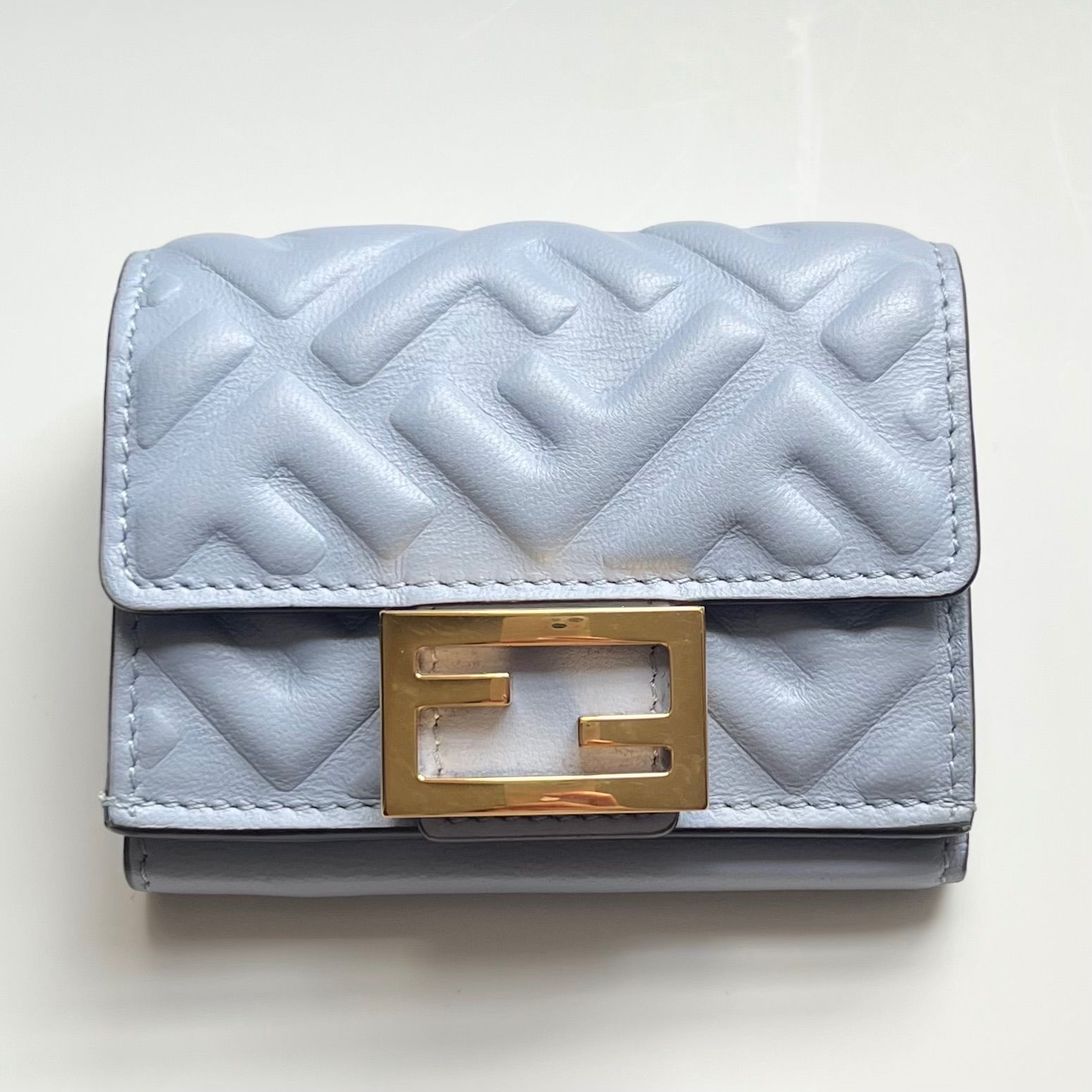 FENDI バケット マイクロ三つ折り財布 FENDI フェンディ Baguette