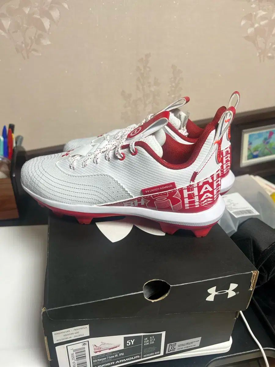 UNDER ARMOUR アンダーアーマー 青少年 野球シューズ