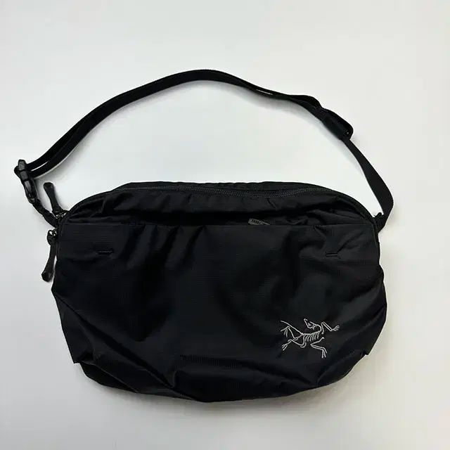 ARC ' TERYX ARC'TERYX(アークテリクス) ヒリアド 6 クロス