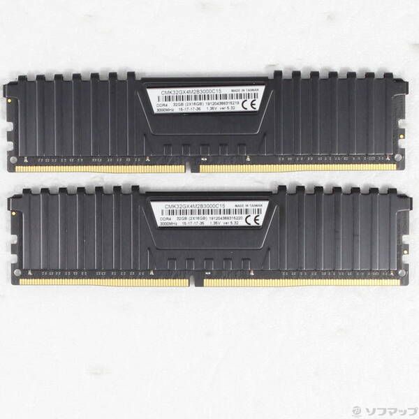 〔品〕 CMK32GX4M2B3000C15【305】