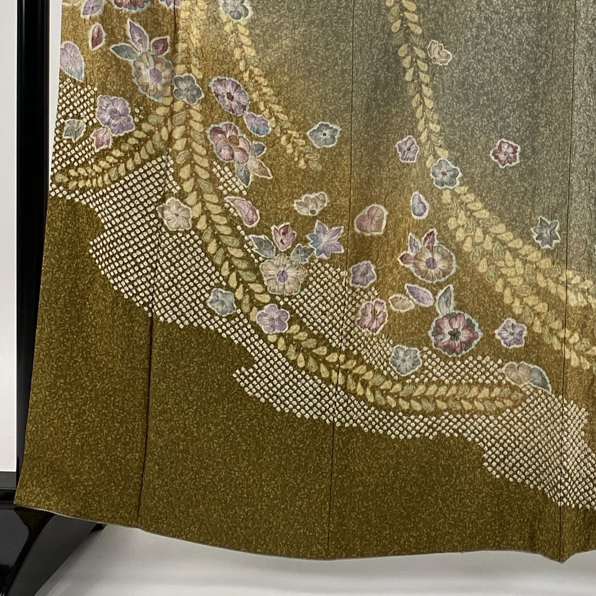 未使用品 小紋 辻が花 抹茶色 身丈157.5cm 裄丈65cm 袷 正絹 未使用品 小紋 辻が花 抹茶色 身丈157.5cm 裄丈65cm 袷 正絹