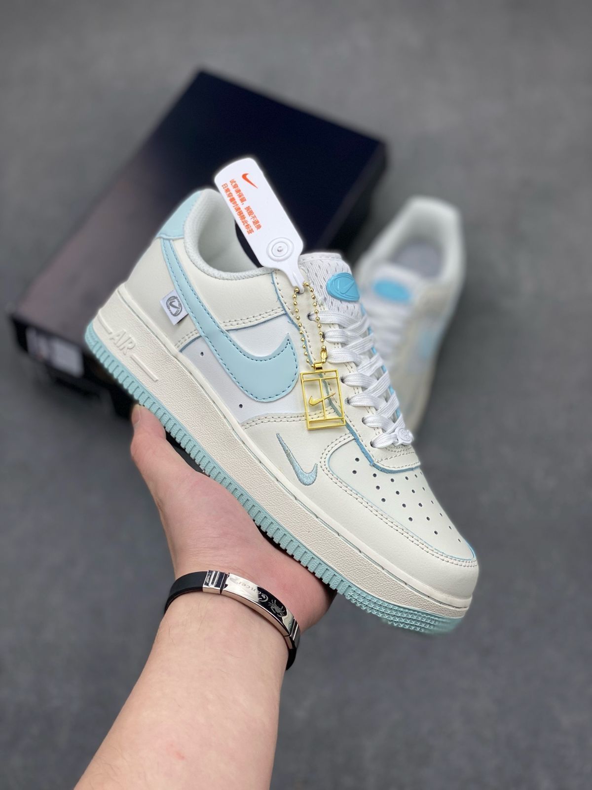 値下げします 新品 NIKE ナイキ スニーカー エアフォース NIke Air Force 1 Low スニーカー メンズ レディース ローカット 男女兼用 並行輸入品