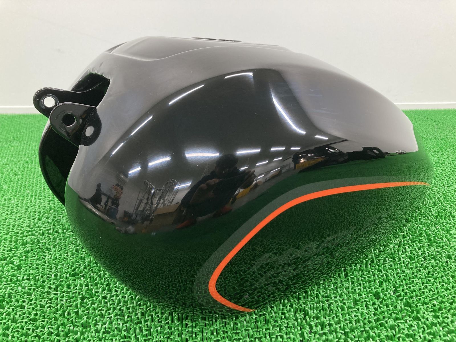 FXDRS タンク 黒 ハーレー 純正 中古 バイク 部品 ソフテイル FXDR ビビッドブラック 極上品 ハイクオリティ 車検 Genuine