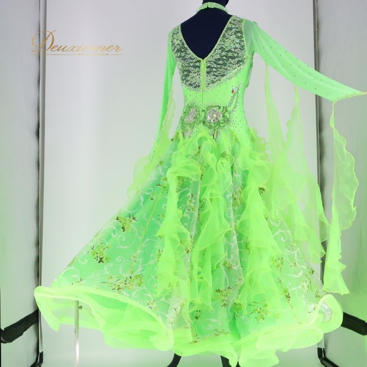 トラインストーン