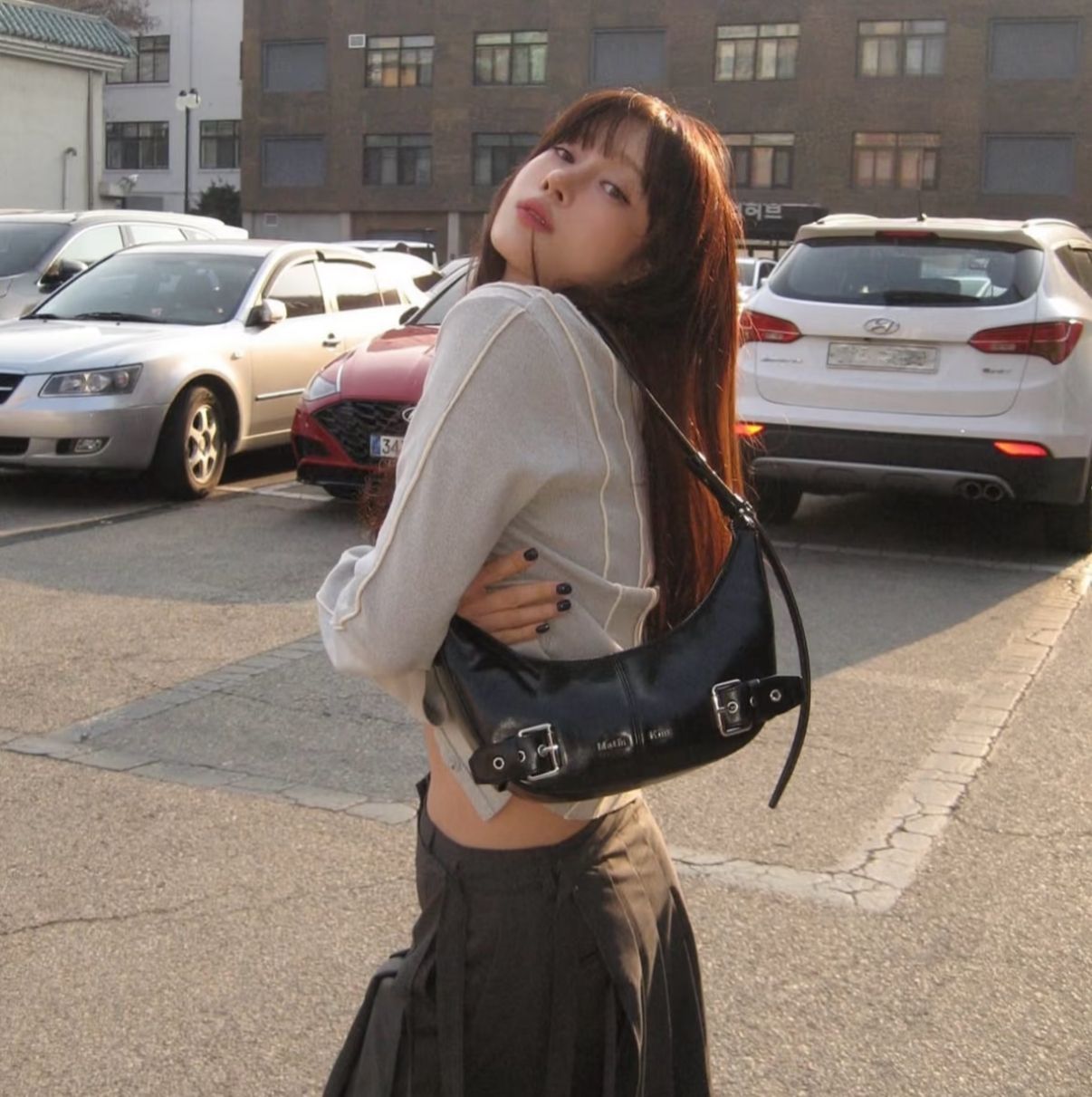 新品 韓国 Matin Kim マーティンキムBELTED SHOULDER BAG 新品 韓国 Matin Kim マーティンキムBELTED SHOULDER BAG