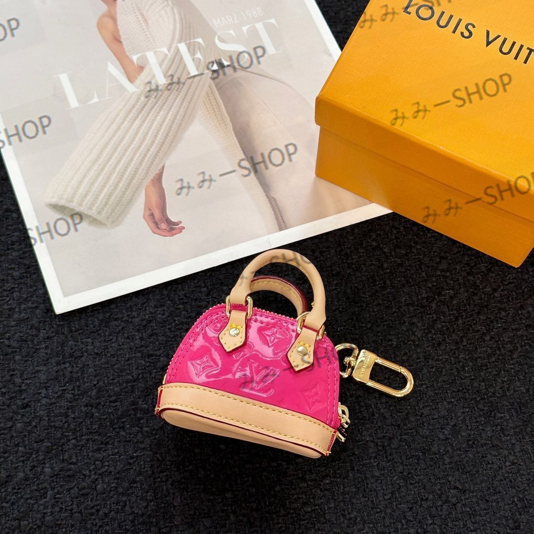 Louis Vuitton ルイヴィトン バッグチャーム マイクロアルマ バッグチャーム/Micro Alma Bag Charm キーホルダー ローズ