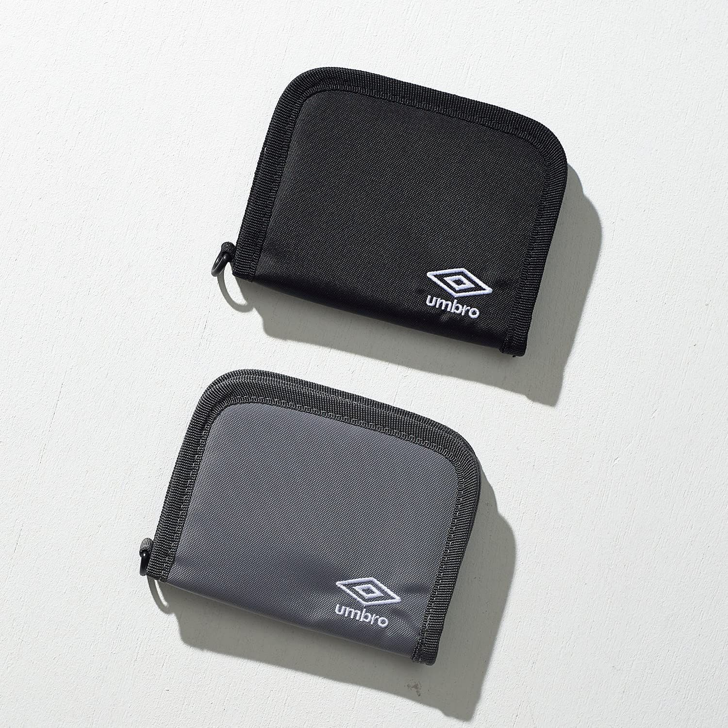 色: Black】ラウンドジップ 二つ折り ウォレット ナイロン 財布